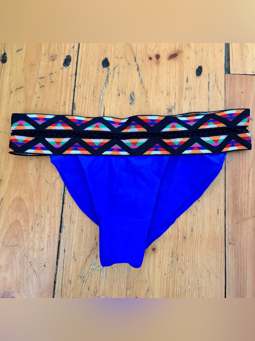 Beach Bunny Bonaroo Sapphire Bikini Bottoms M Cara Delevingne Style